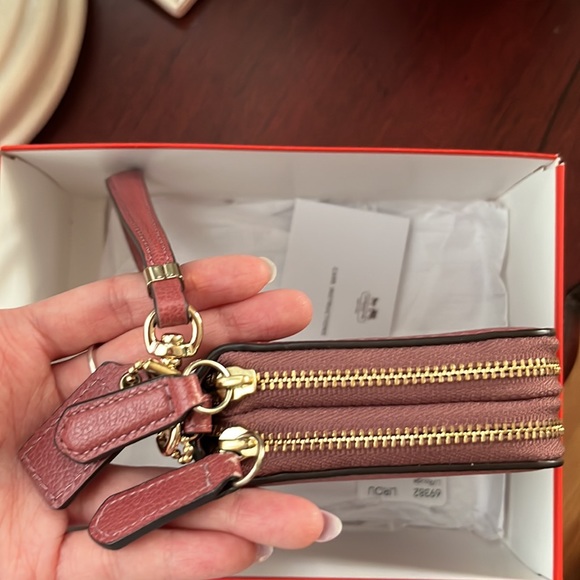 Coach wristlet phone wallet - Sorry sold out! - Picture 12 of 16